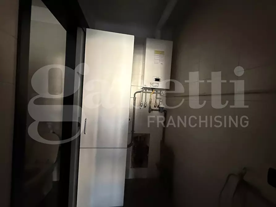 Immagine 12 di Ufficio in affitto  in Corso XXV aprile, snc a Erba