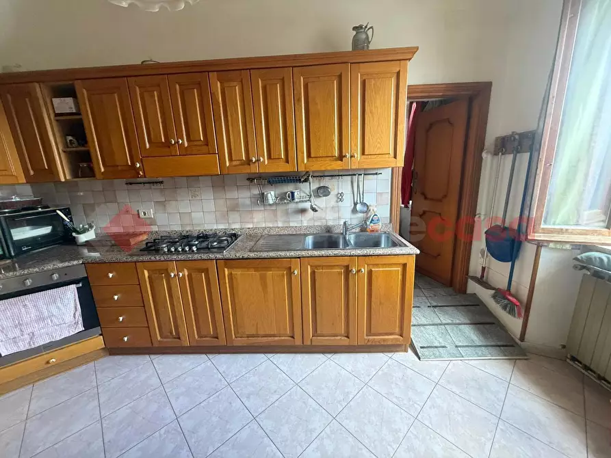 Immagine 15 di Appartamento in vendita  in Viale Giuseppe Mazzini, 51 a Tivoli