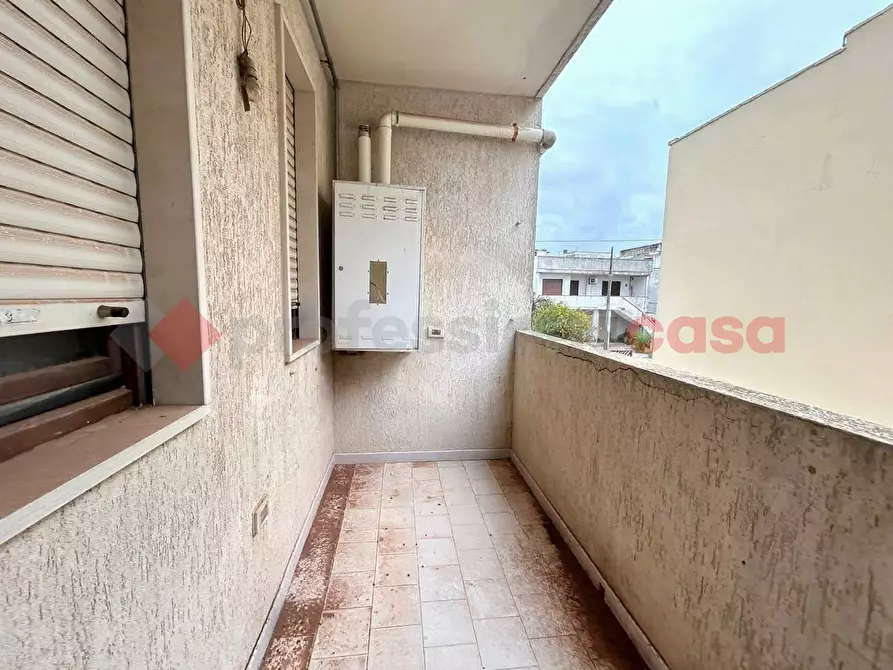 Immagine 11 di Appartamento in vendita  in Via de viti de marco a Poggiardo