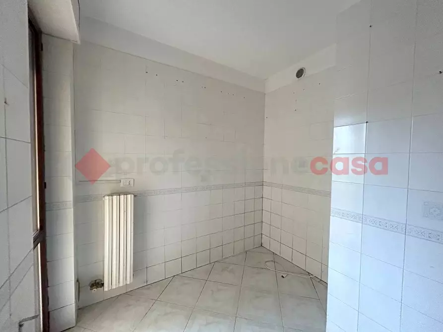 Immagine 9 di Appartamento in vendita  in Via de viti de marco a Poggiardo
