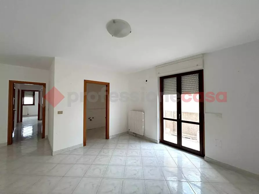 Immagine 7 di Appartamento in vendita  in Via de viti de marco a Poggiardo
