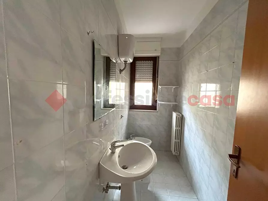 Immagine 20 di Appartamento in vendita  in Via de viti de marco a Poggiardo