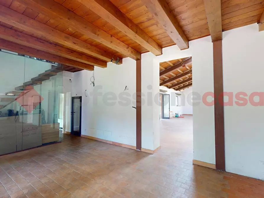 Immagine 5 di Palazzo in vendita  in Via del Ponte Pisano, 217 a Roma