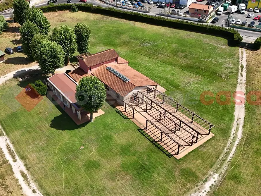 Immagine 1 di Palazzo in vendita  in Via del Ponte Pisano, 217 a Roma