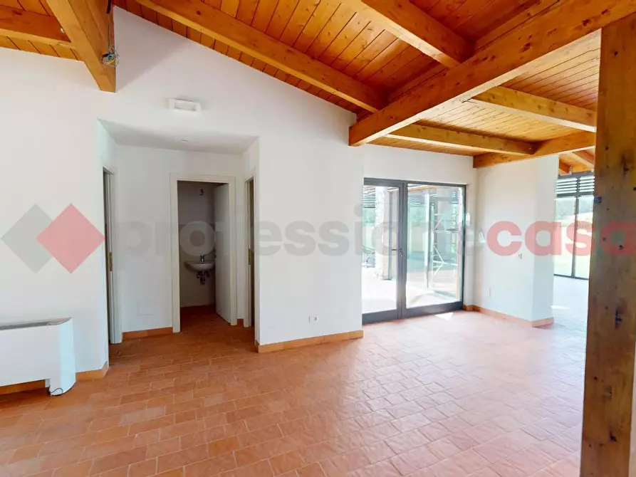 Immagine 12 di Palazzo in vendita  in Via del Ponte Pisano, 217 a Roma