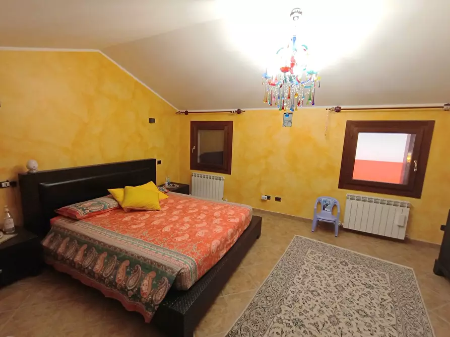 Immagine 25 di Villa in vendita  in Via CAVARZERE Via dei Martiri, 59 a Cavarzere