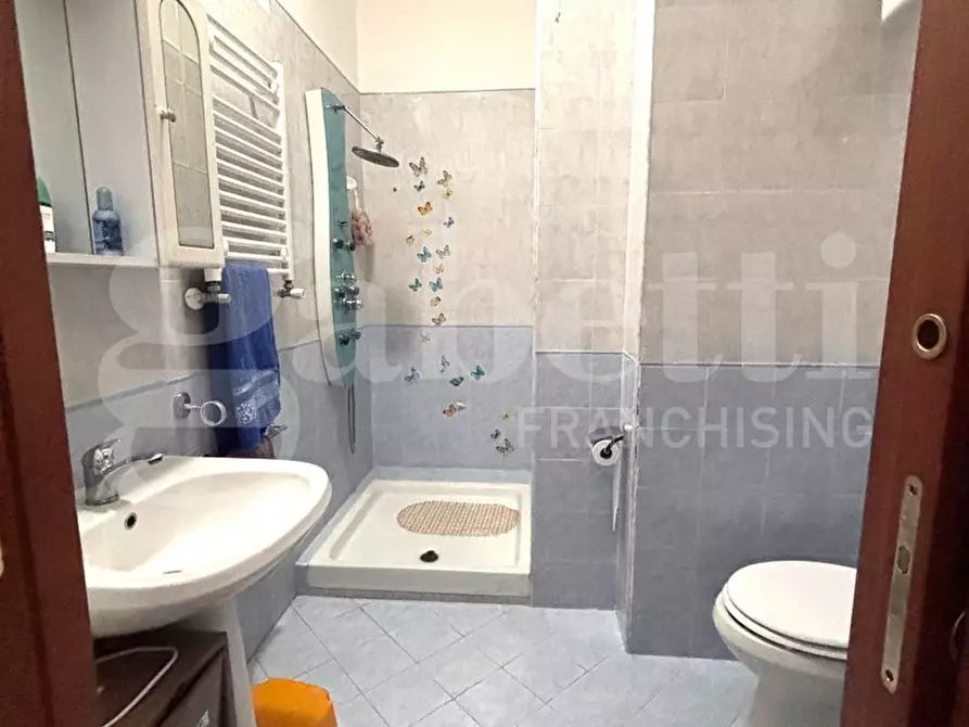 Immagine 18 di Appartamento in vendita  in Via Vincenzo Ciardo a Napoli