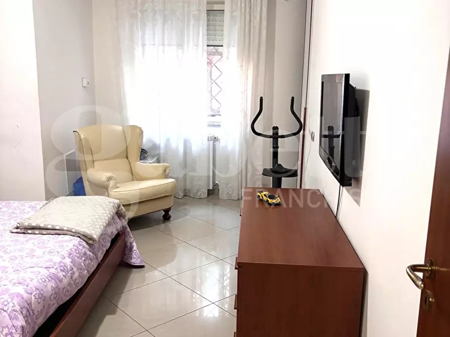 Immagine 11 di Appartamento in vendita  in Via Vincenzo Ciardo a Napoli