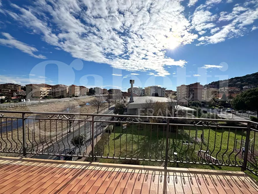 Immagine 5 di Appartamento in vendita  in Via Risogimento, 70 a Andora