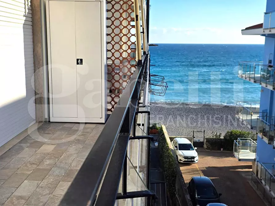 Immagine 2 di Appartamento in vendita  in Via Generale Pietro Ardoino, 38 a Diano Marina