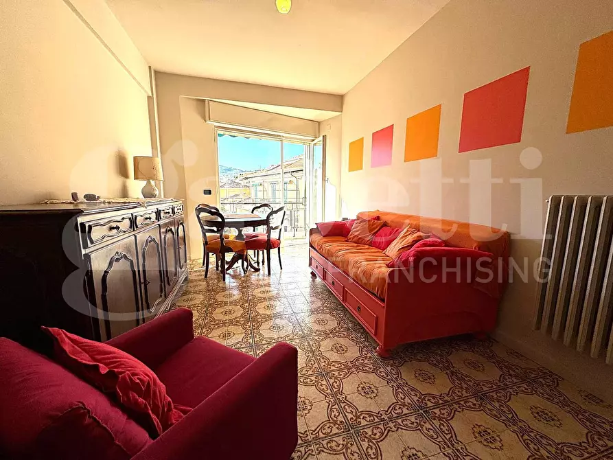 Immagine 13 di Appartamento in vendita  in Via Generale Pietro Ardoino, 38 a Diano Marina