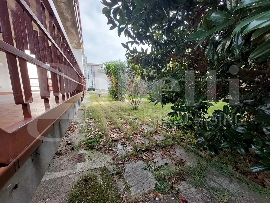 Immagine 48 di Casa quadrifamiliare in vendita  in Via Tosti, 3 a Martinsicuro