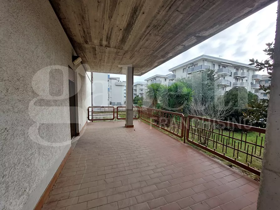 Immagine 25 di Casa quadrifamiliare in vendita  in Via Tosti, 3 a Martinsicuro