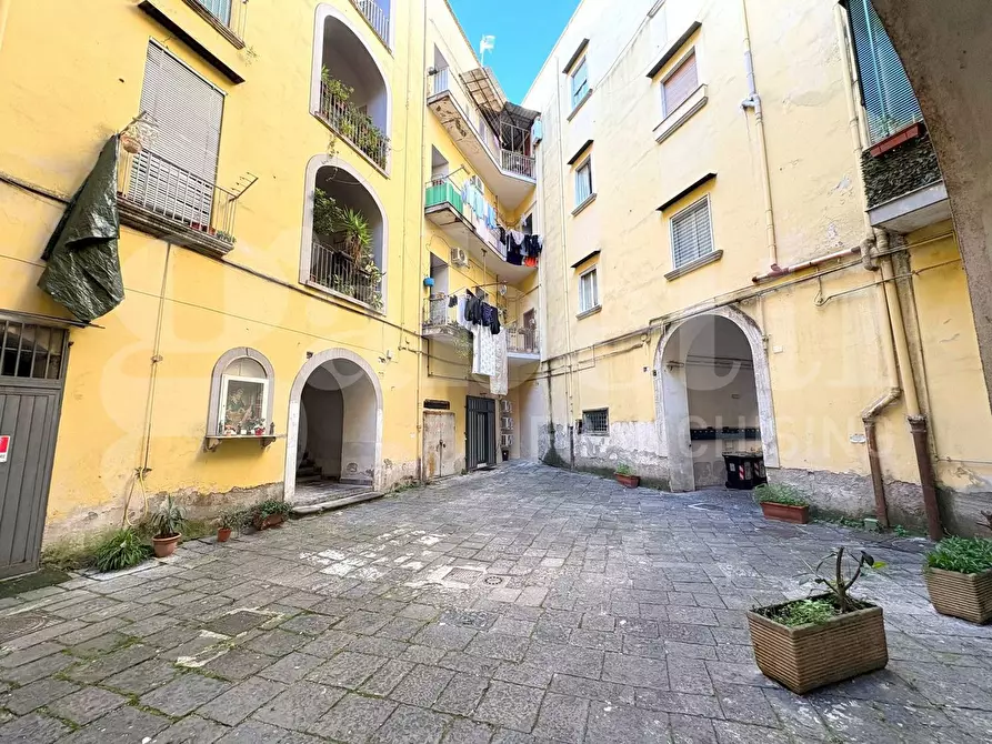 Immagine 19 di Appartamento in vendita  in Via michele guadagno a Napoli
