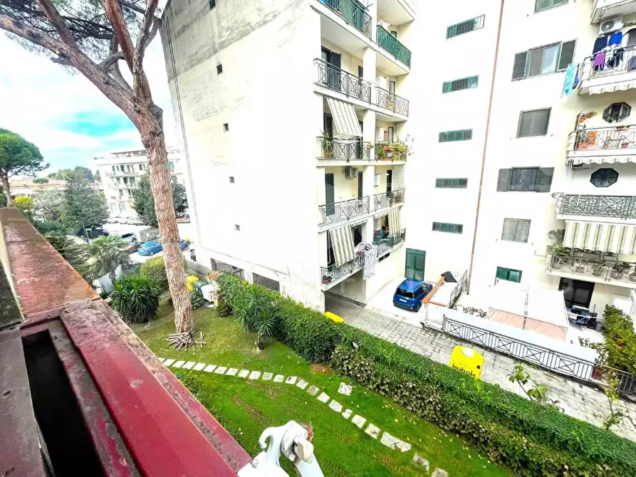 Immagine 14 di Appartamento in vendita  in Via francesco marchesiello a Caserta