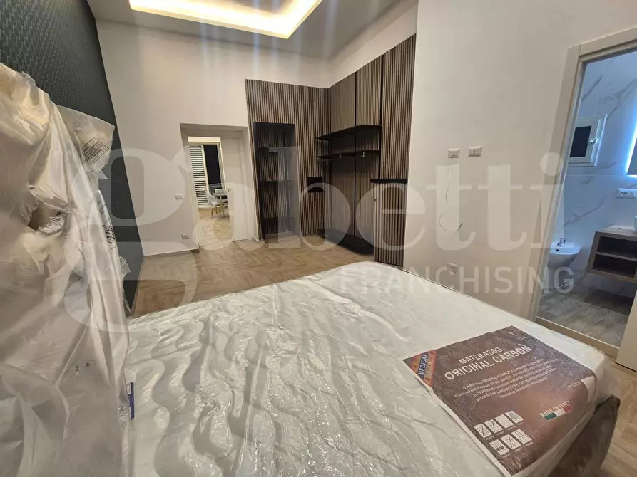 Immagine 4 di Appartamento in affitto  in Via Martiri d' Otranto a Napoli