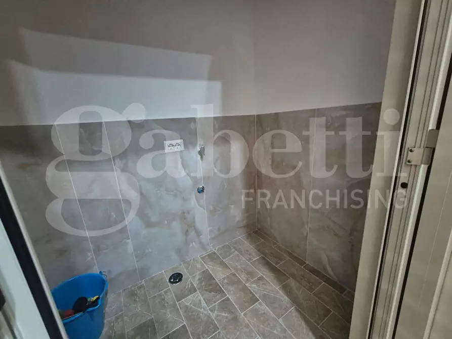 Immagine 8 di Appartamento in affitto  in Via Martiri d' Otranto a Napoli