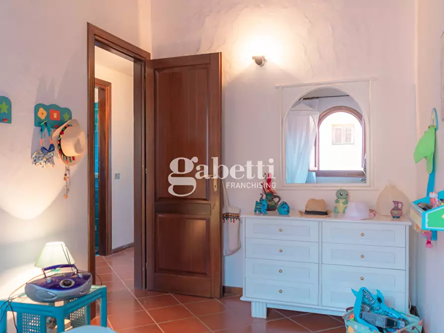 Immagine 9 di Appartamento in vendita  in Via Puntaldia, snc a San Teodoro