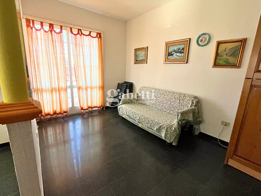Immagine 8 di Appartamento in vendita  in Via Rossini, 19 a Torpè