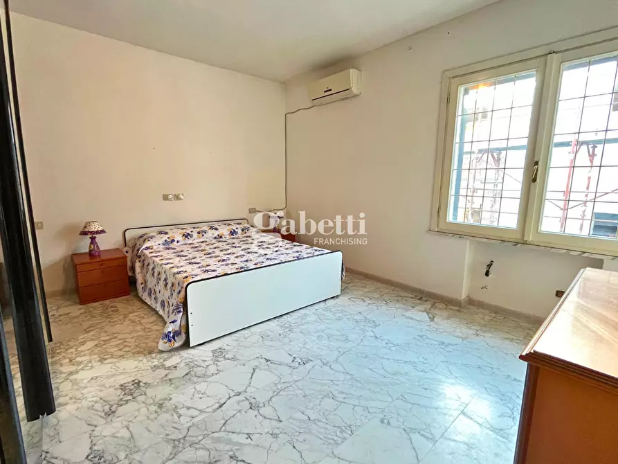 Immagine 15 di Appartamento in vendita  in Via Rossini, 19 a Torpè
