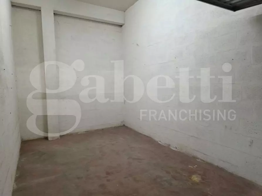 Immagine 11 di Box auto in vendita  in Via Antonio Sogliano, 135 a Roma