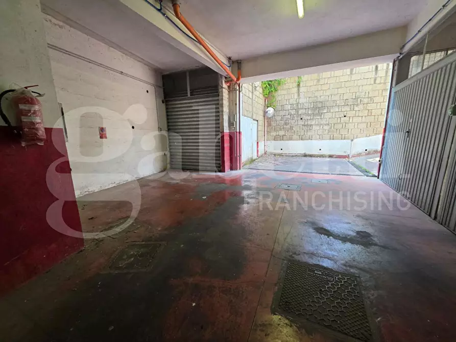 Immagine 11 di Box auto in vendita  in Via Antonio Sogliano, 135 a Roma