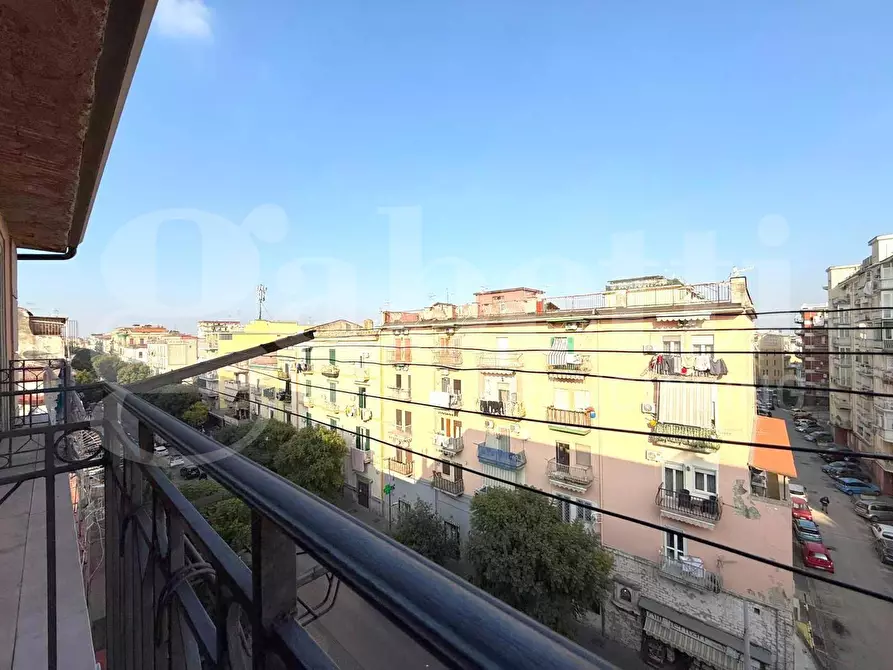 Immagine 16 di Appartamento in vendita  in Corso secondigliano a Napoli