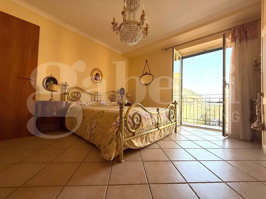 Immagine 13 di Appartamento in vendita  in Corso secondigliano a Napoli