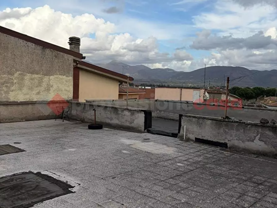 Immagine 4 di Appartamento in vendita  in Via dei Narcisi, 29 a Guidonia Montecelio