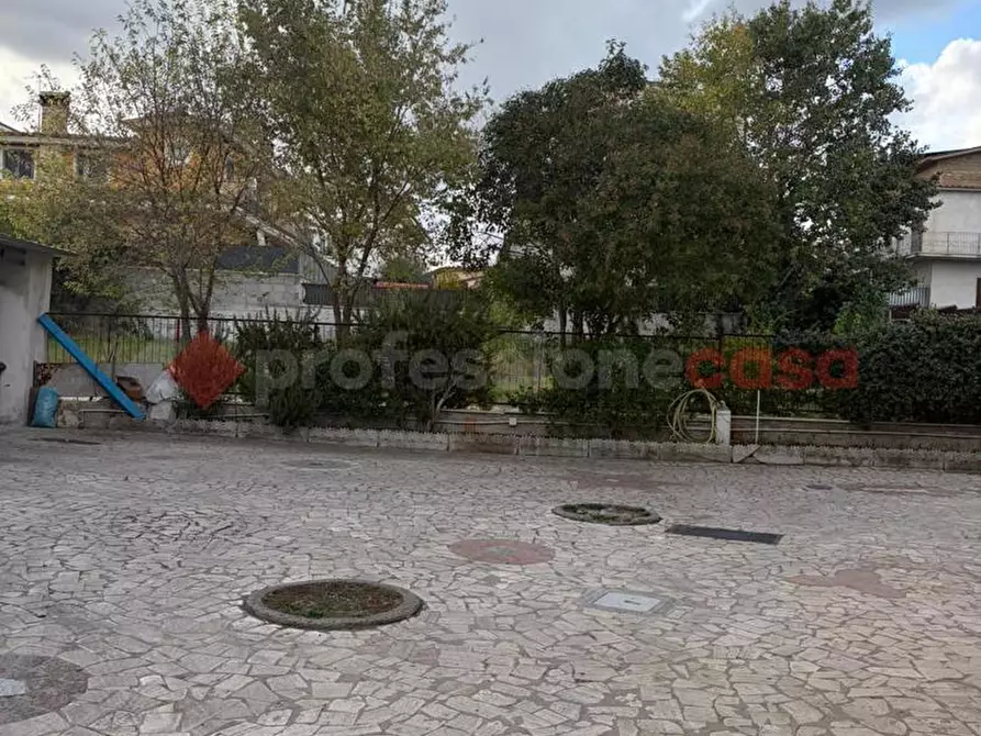 Immagine 19 di Appartamento in vendita  in Via dei Narcisi, 29 a Guidonia Montecelio