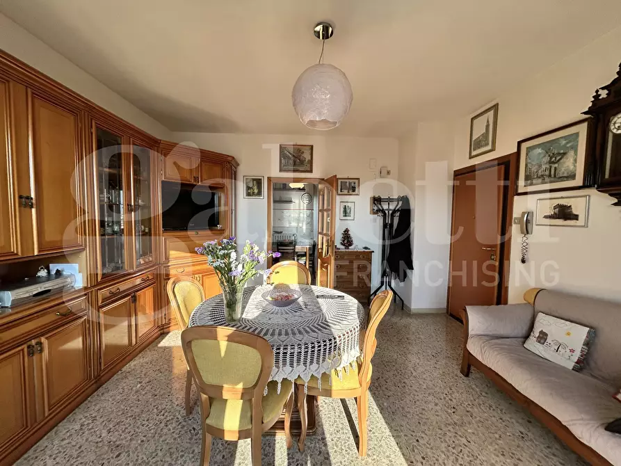 Immagine 9 di Attico in vendita  in Via Cavazzoni a Bologna