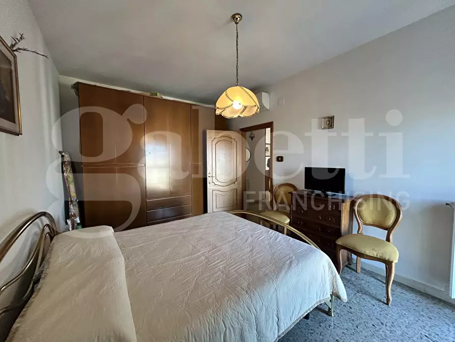 Immagine 14 di Attico in vendita  in Via Cavazzoni a Bologna