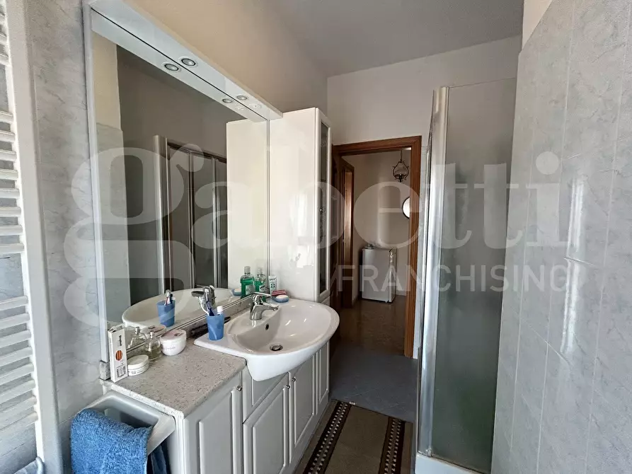 Immagine 16 di Attico in vendita  in Via Cavazzoni a Bologna