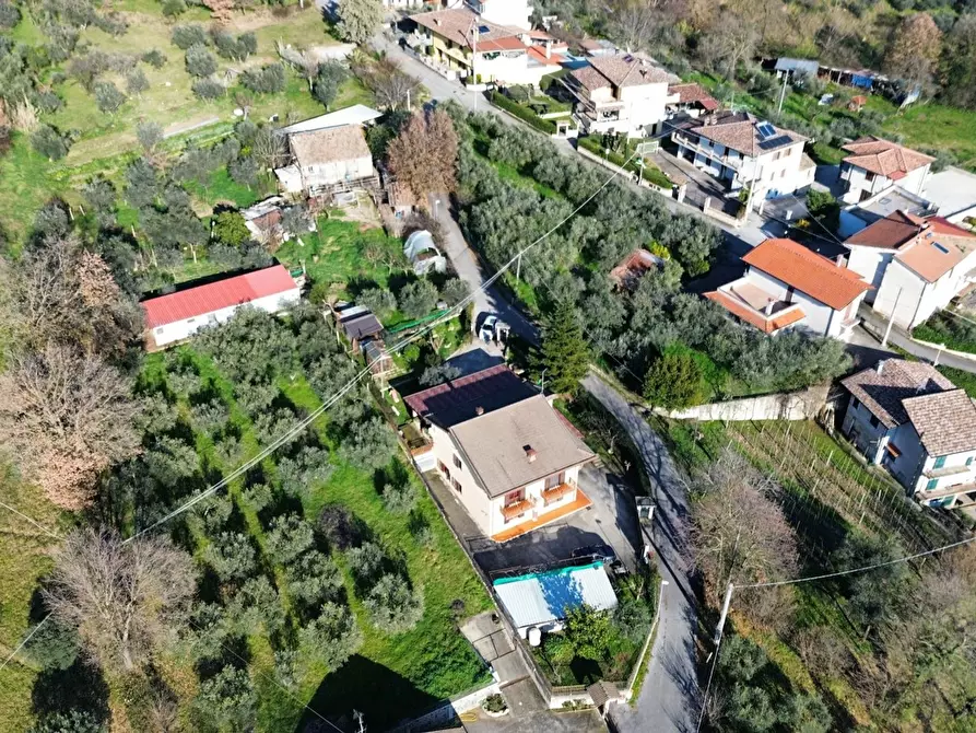 Immagine 15 di Villa in vendita  in Strada VICINALE VALLE D'UOVO, 7 a Fumone