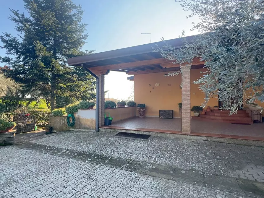 Immagine 1 di Villa in vendita  in Strada VICINALE VALLE D'UOVO, 7 a Fumone