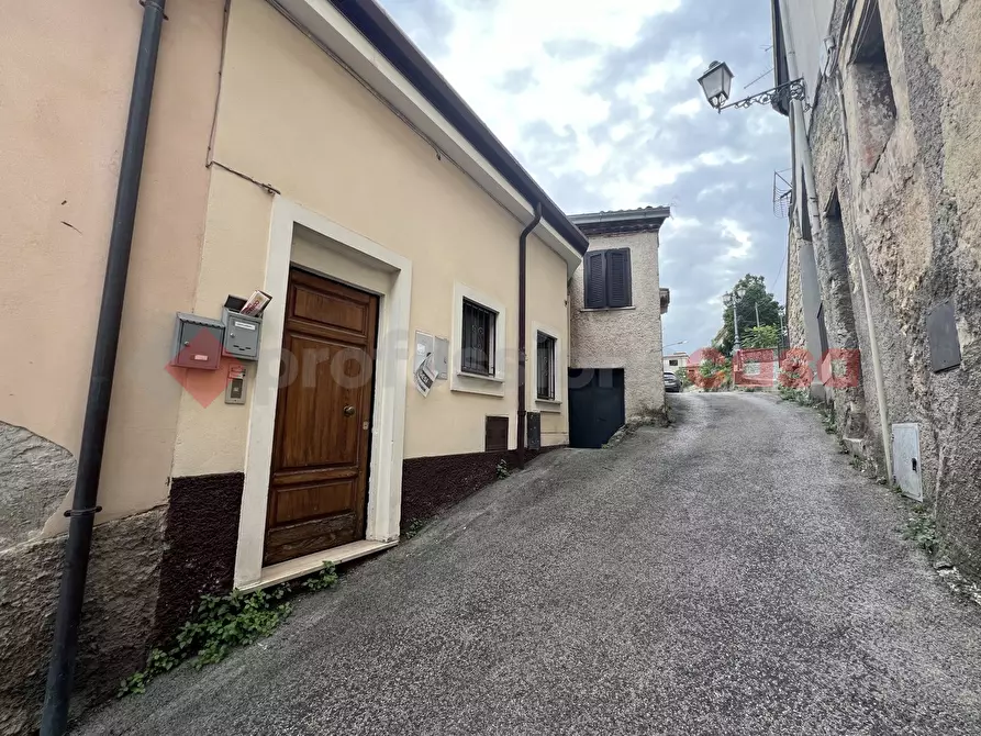 Immagine 2 di Appartamento in vendita  in Via Edoardo Facchini, 17 a Alatri
