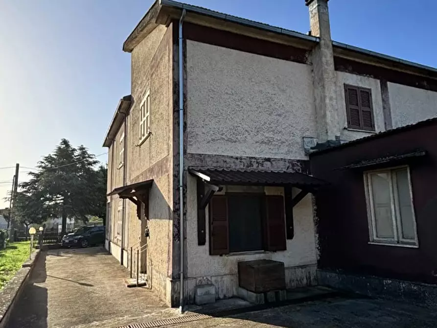 Immagine 3 di Casa indipendente in vendita  in Strada provinciale tecchiena, 50 a Alatri