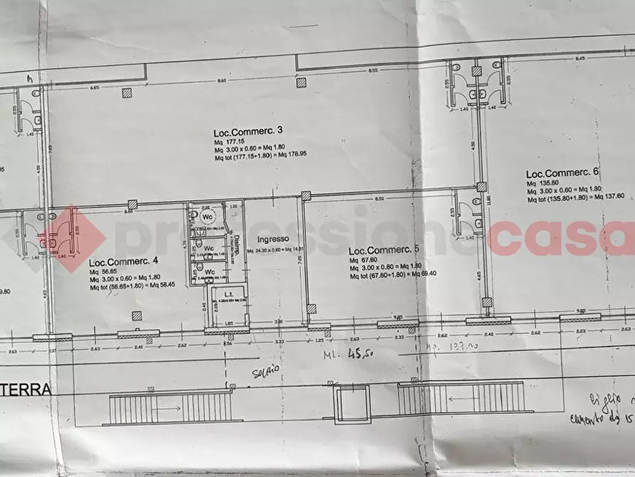 Immagine 17 di Negozio in vendita  in Via la stazza, 1 a Alatri