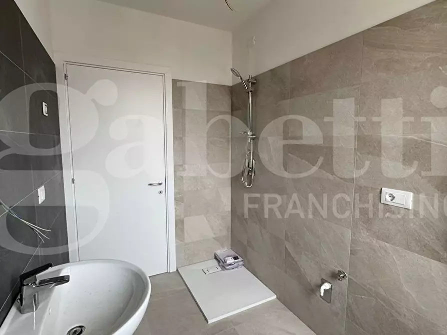 Immagine 13 di Appartamento in vendita  in Via Raffaello Sanzio, 1 a Tortoreto