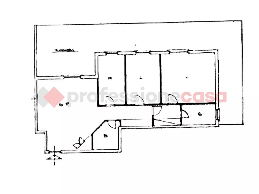 Immagine 37 di Appartamento in vendita  in Via Trasaghis, 11 a Roma