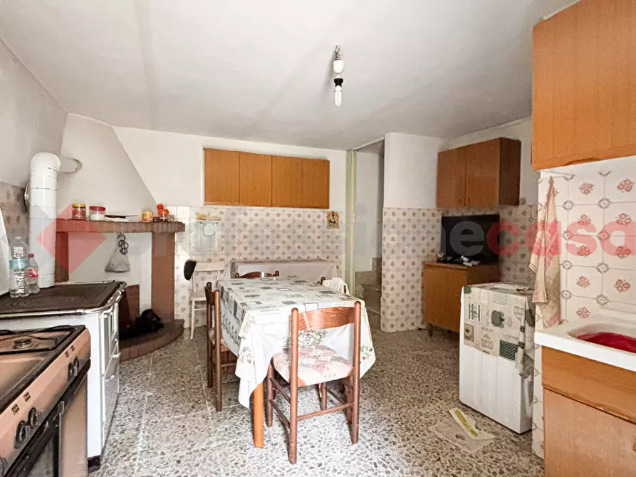 Immagine 1 di Appartamento in vendita  in Via santa maria della quercia, 56 a Guarcino