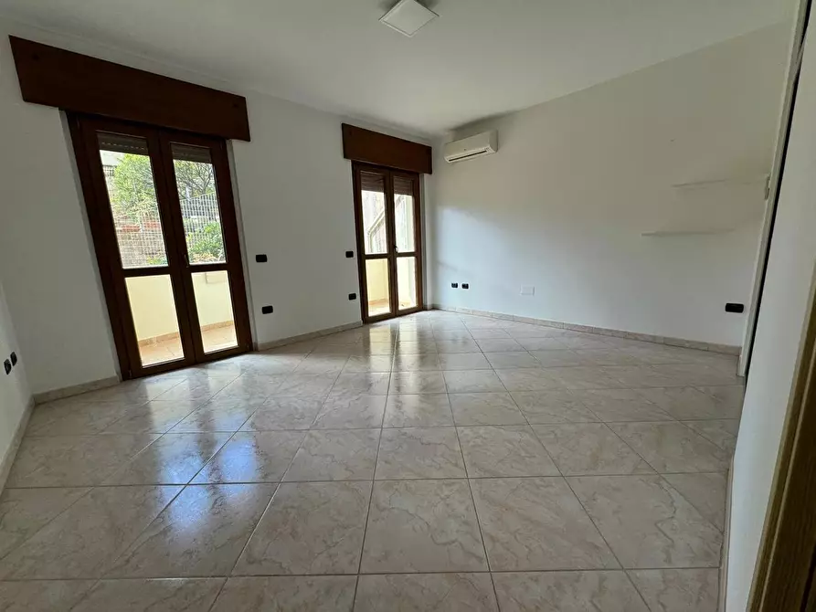 Immagine 5 di Ufficio in affitto  in Piazza Sella, snc a Iglesias