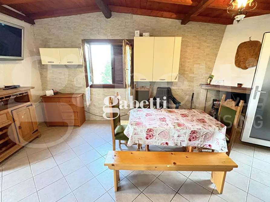 Immagine 11 di Magazzino in vendita  in LocalitÃ  Sas Enas, 2 a Padru