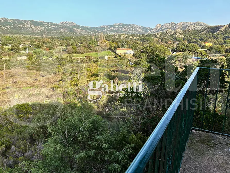 Immagine 23 di Magazzino in vendita  in LocalitÃ  Sas Enas, 2 a Padru