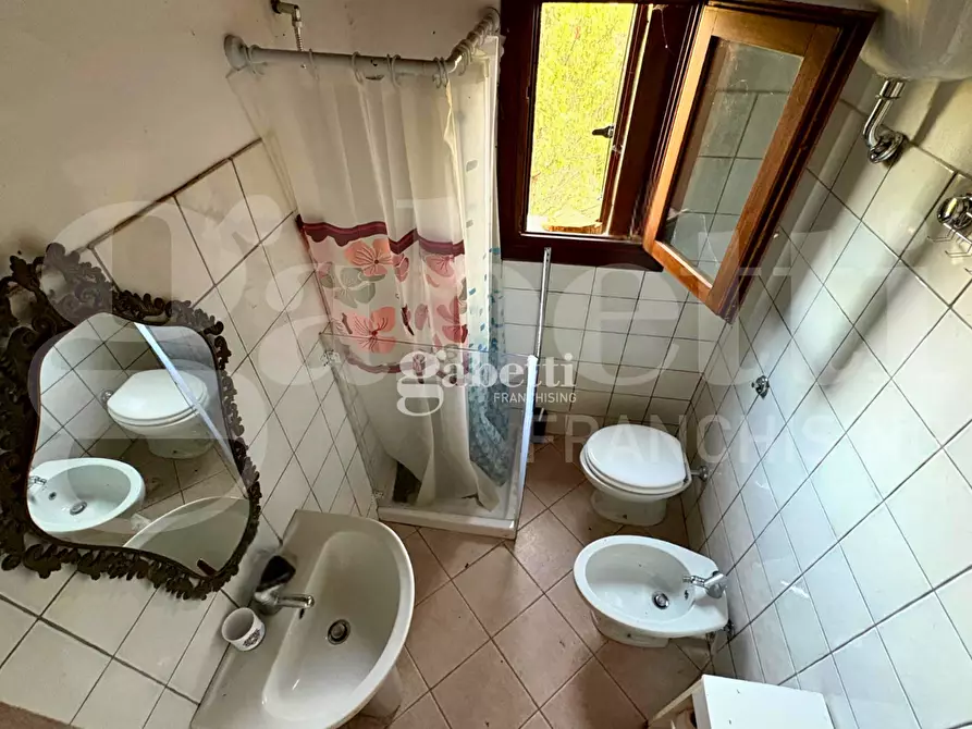 Immagine 18 di Magazzino in vendita  in LocalitÃ  Sas Enas, 2 a Padru