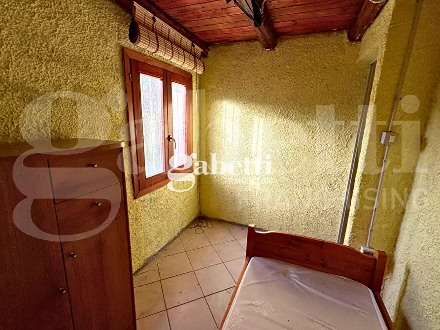 Immagine 17 di Magazzino in vendita  in LocalitÃ  Sas Enas, 2 a Padru