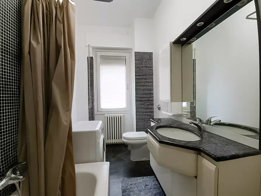 Immagine 10 di Appartamento in vendita  in Via cavallotti, sc a Legnano
