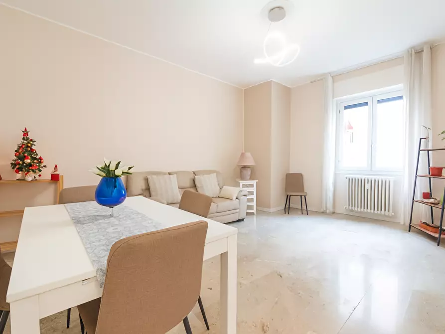 Immagine 1 di Appartamento in vendita  in Via cavallotti, sc a Legnano