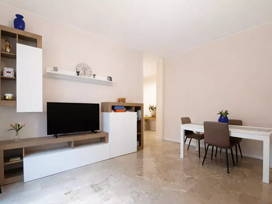 Immagine 22 di Appartamento in vendita  in Via cavallotti, sc a Legnano