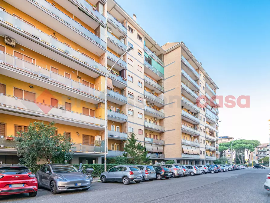 Immagine 36 di Appartamento in vendita  in Via Ermanno Ponti, 10 a Roma